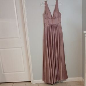 Chic Mauve Maxi Dress